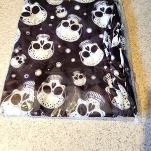 Skull - Capri Length Leggings- NEW